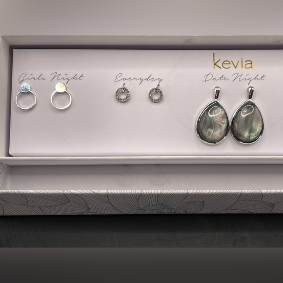 Kevia Abalone Cabochons Oval Sterling Silver &  Zirconia Teardrop Earrings Sets - Picture 2 of 7